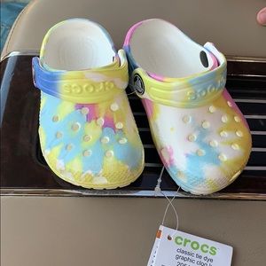 Toddler Tie Dye Crocs